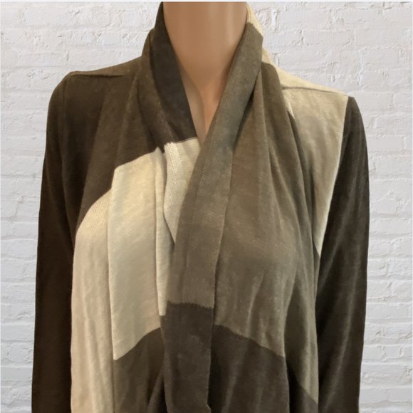 VENUS -- Cardigan, MultiColor/Earthtones Long Sleeve Patchwork w/Butterfly Hem - Picture 5 of 11